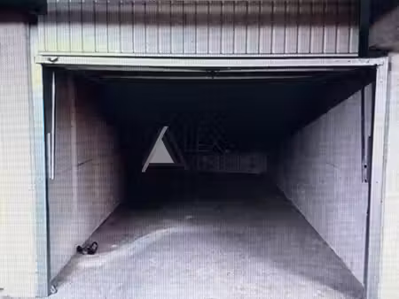parking à louer