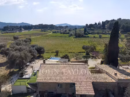 mas à vendre à le castellet