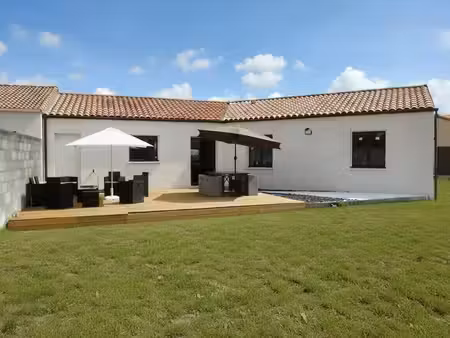 vente maison 5 pièces 97 m² triaize (85580)