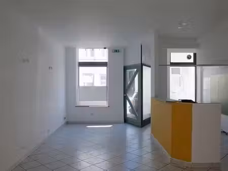 surface commerciale à louer à huy (vbe57037)
