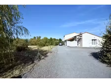 maison à vendre le landreau 4 pièce(s) 93m2 245 000€
