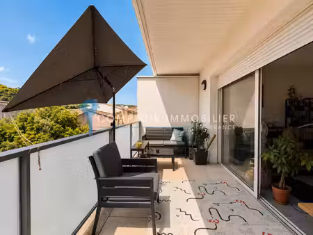 a vendre - appartement t3 récent avec terrasse caissargue