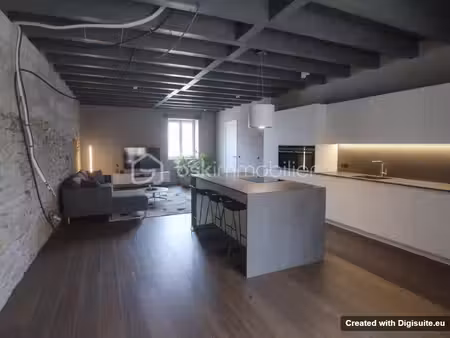 appartement de 45 m² à champvans-les-moulins