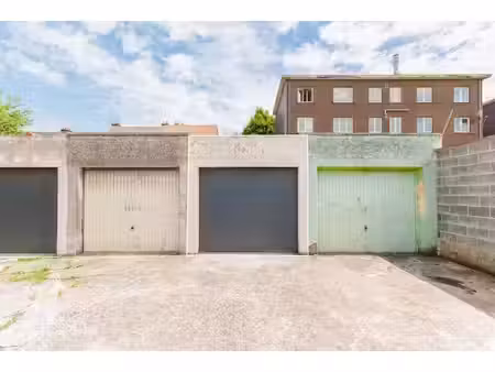 garage à vendre sur marchienne-au-pont