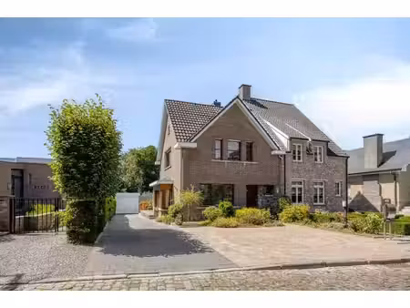 maison avec entrepôt et espace polyvalent à meldert
