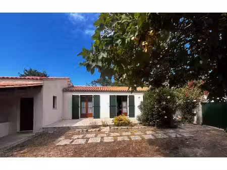 coup de coeur a deux pas de la plage de grignon ars en re