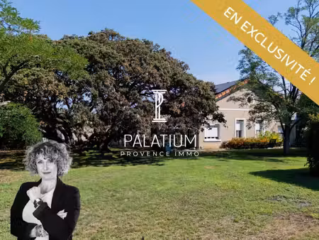 maison familiale t6 de plus de 200 m² sur 2500 m² de terrain avec dépendance