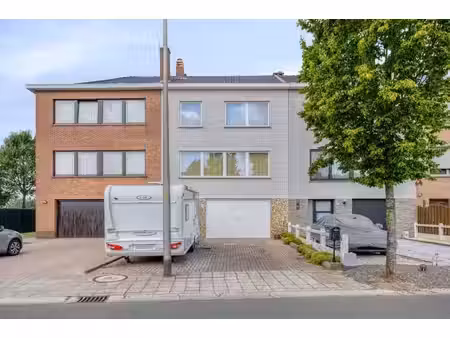maison familiale à rénover avec 3 chambres à liedekerke