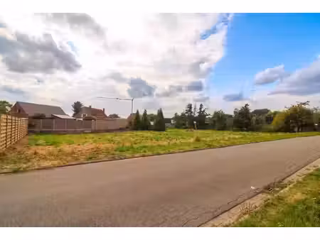 29 meter breed perceel villagrond  landelijk gel.