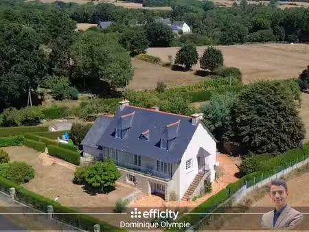 maison 7 pièces - 140 m²