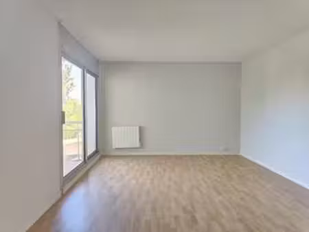 location appartement 4 pièces à saint-sébastien-sur-loire (44230) : à louer 4 pièces / 84m