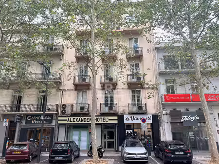 vente local commercial 32 pièces