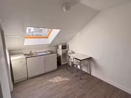 appartement 1 pièce 12 m²