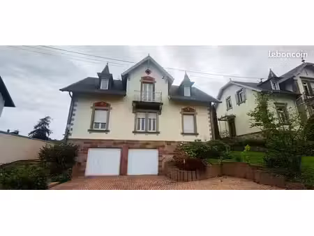 studio meublé et lumineux dans maison de maître 26m2 ( 20m2 au sol)