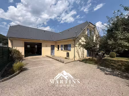 vallee des gaves - maison de 160m2 habitables  garage de 30m
