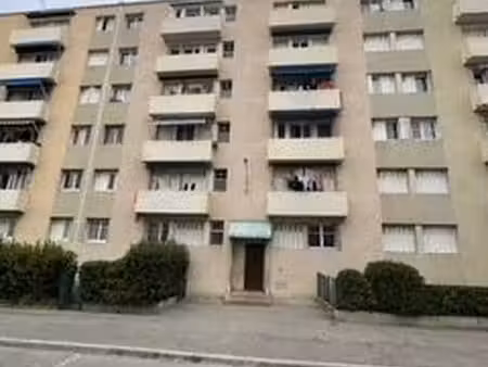 t3 de 50 m² vendu loué – marseille 3e – 82 000 net vendeur