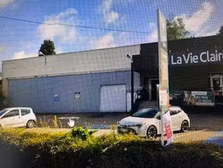 local commercial à louer