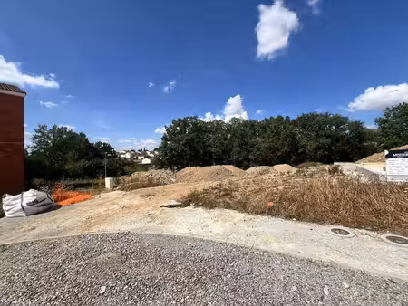 terrain constructible viabilisé à vendre
