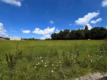 terrain constructible viabilisé à vendre