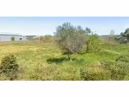 vente terrain 525 m² à remoulins (30210)  129 000 €