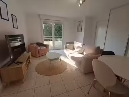 location meublée appartement 2 pièces 40.21 m² à saint-perdon (40090)  560 €