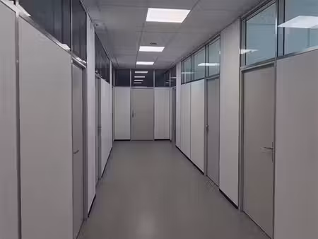 bureaux à louer à rue de charleville 19 charleroi (vbe57074)