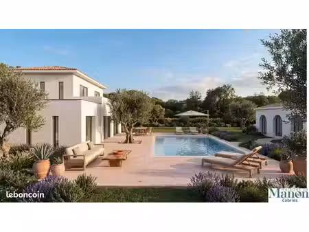 terrain 1 000 m² cabries