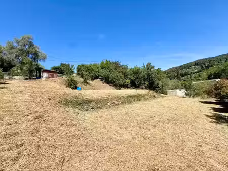 vente terrain 2087 m² à grasse (06130)  250 000 €