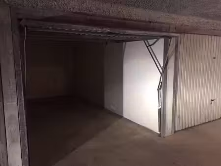 parking à louer