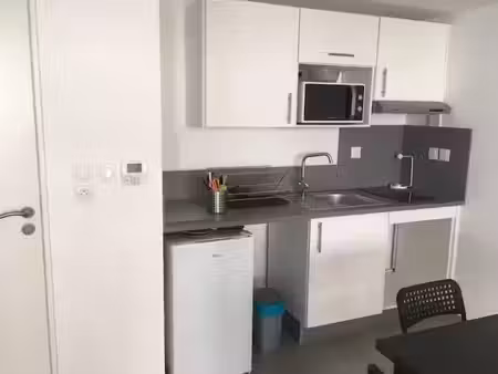 location meublée appartement 1 pièce 39.8 m² à marseillan (34340)  650 €
