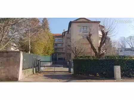 location garage sécurisé neuville sur saone centre