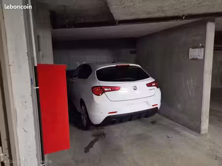 place de parking transformable en box