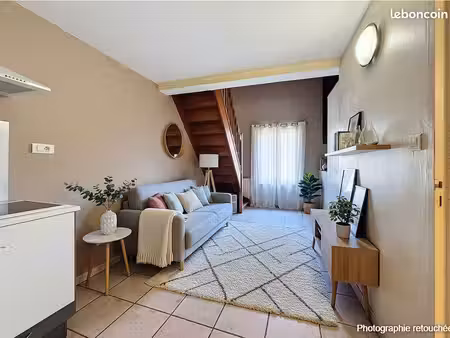 studio 1 pièce 24 m²