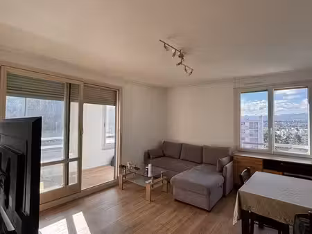 appartement t3 - 70 m2 - parking - vue mont du lyonnais