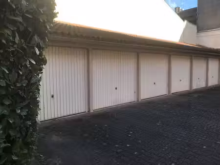parking à louer