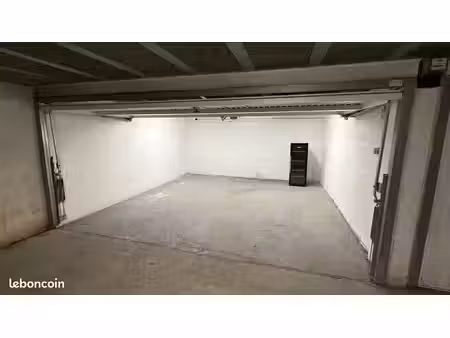 double garage à mandelieu