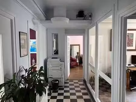 location bureaux et commerces à nantes (44000) : à louer / 82m² nantes