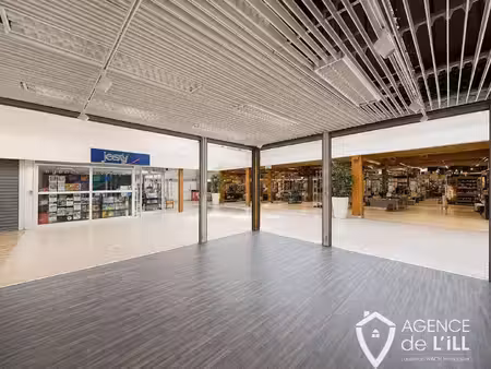 local commercial à louer