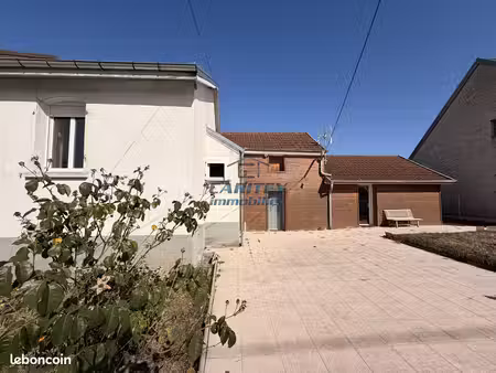 maison 4 pièces 90 m²