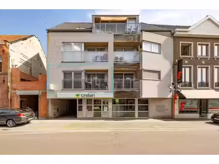 appartement met garage te wingene.