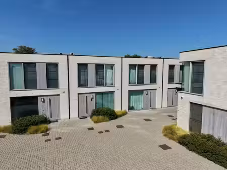 energiezuinige woning met tijdloze architectuur in het ch...