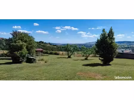 1 parcelle de terrain constructible