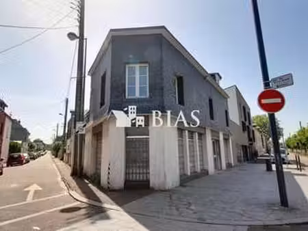 vente bureaux et commerces au petit-quevilly (76140) : à vendre / 285m² le petit-quevilly
