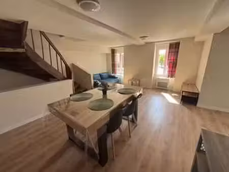 location appartement 3 pièces meublé à quédillac (35290) : à louer 3 pièces meublé / 67m² 