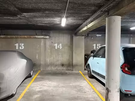 parking hyper centre-ville