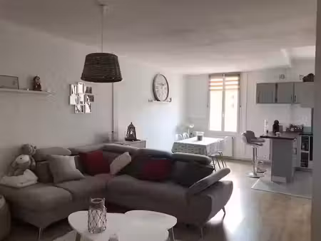 location appartement 2 pièces 56 m² à saint-etienne (42000)  436 €