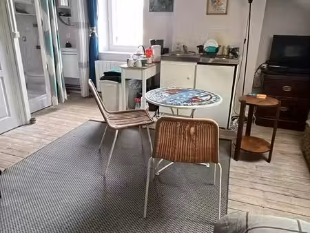 studio meublé à louer bas chamiers climatisé (tout inclus)