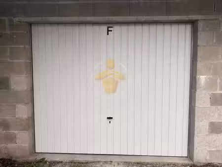 parking à louer