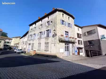 maison de village