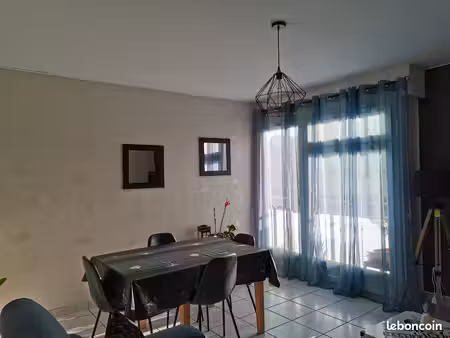 appartement agréable 74m² avec 3 chambres et cave (de particulier à particulier)